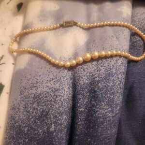 Elegant Pearl Necklace Choker Or Good For A Little Girl